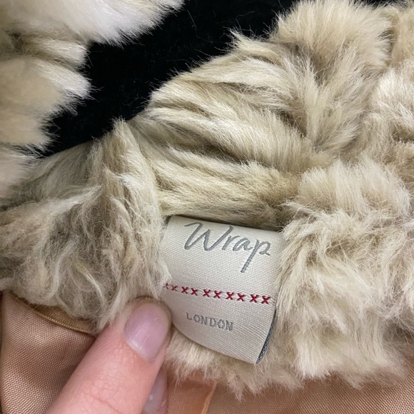 Wrap London Fur Coat - Picture 4 of 8
